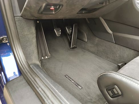 Used 2020 Porsche 718 Boxster Spyder image 42