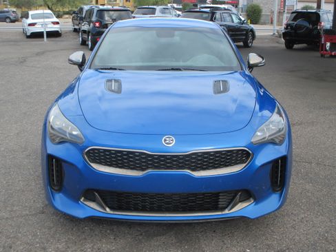 Used 2018 Kia Stinger GT-Line image 13