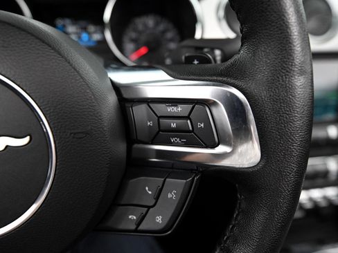 Used 2017 Ford Mustang GT Premium image 24