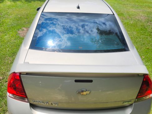 Used 2012 Chevrolet Impala LTZ image 5