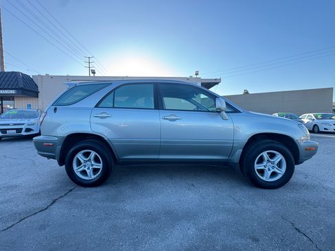 Used 2000 Lexus RX 300 image 9