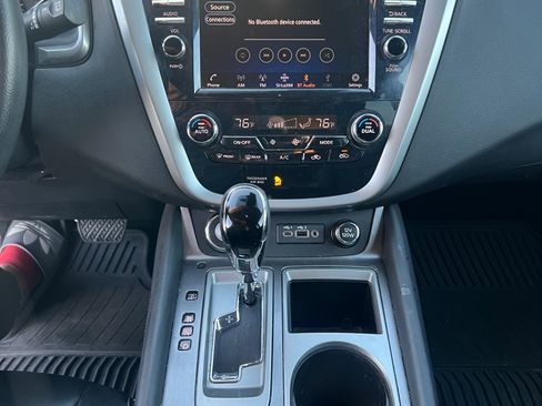 Used 2022 Nissan Murano SV image 11