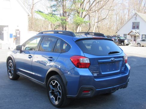 Used 2016 Subaru Crosstrek 2.0i Premium image 5