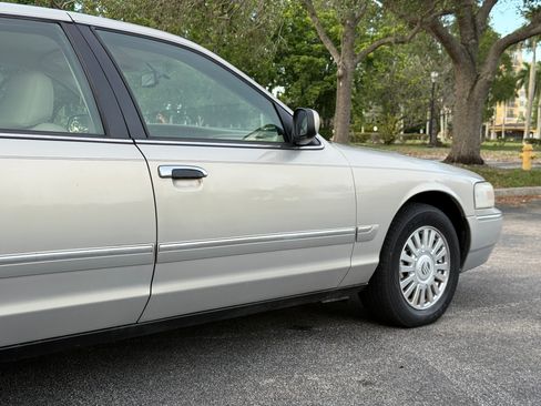 Used 2007 Mercury Grand Marquis LS RWD image 52