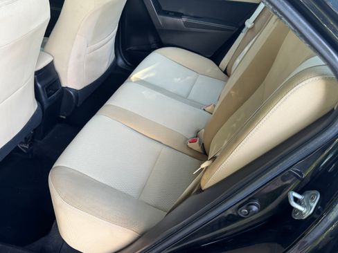 Used 2018 Toyota Corolla Sedan w/ LE Premium Package FWD image 10