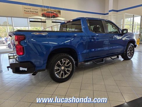 Used 2022 Chevrolet Silverado 1500 LT image 4