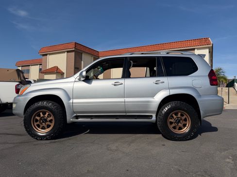 Used 2006 Lexus GX 470 UNAVAIL AWD/4WD image 2