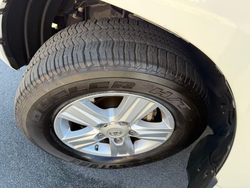 Used 2014 Toyota Land Cruiser UNAVAIL AWD/4WD image 24