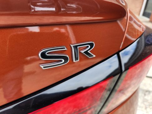 Used 2022 Nissan Altima 2.0 SR image 11