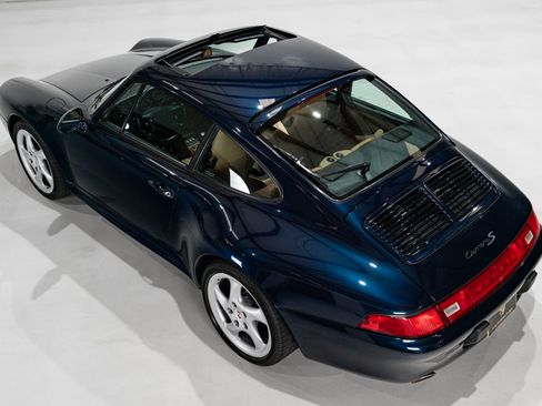 Used 1998 Porsche 911 Carrera S image 25