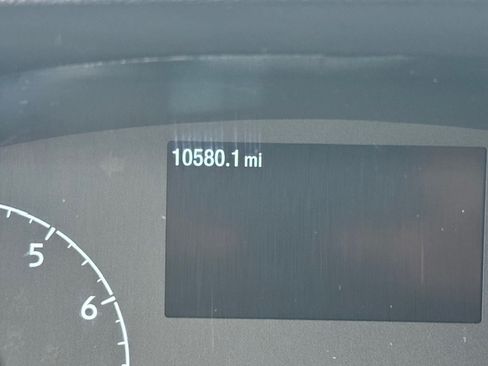 Used 2024 Ford Transit 250 image 8