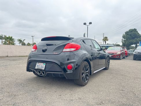 Used 2015 Hyundai Veloster Turbo FWD image 8