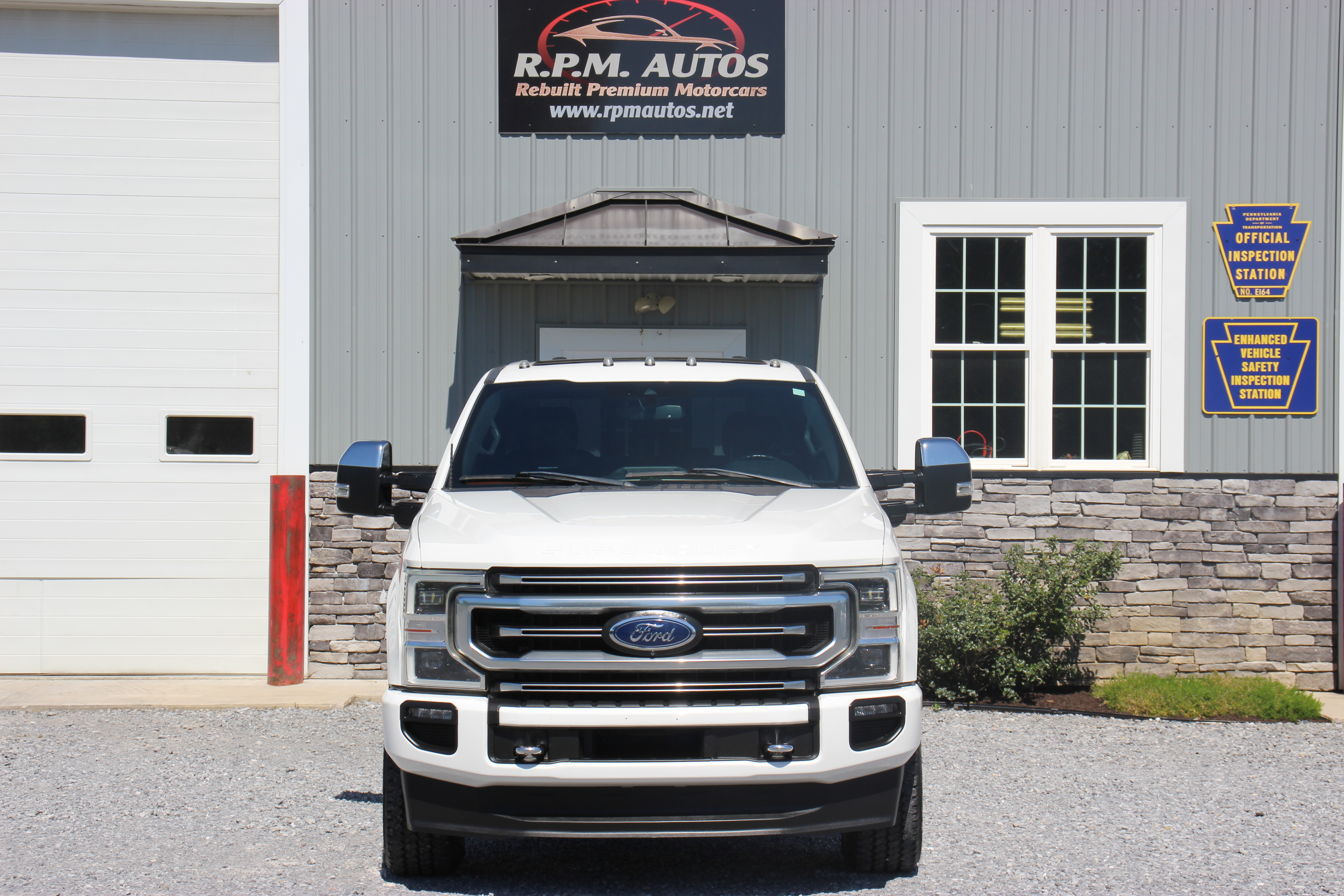 Used 2022 Ford F350 4x4 Crew Cab Super Duty image 2