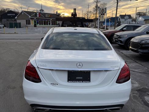 Used 2019 Mercedes-Benz C 300 Sport image 7