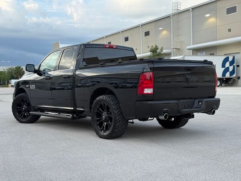 Used 2014 RAM 1500 ST RWD image 4