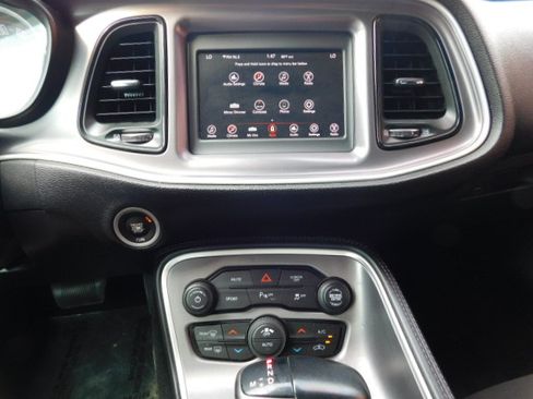 Used 2020 Dodge Challenger GT image 18