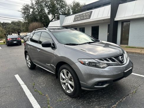 Used 2013 Nissan Murano LE image 2