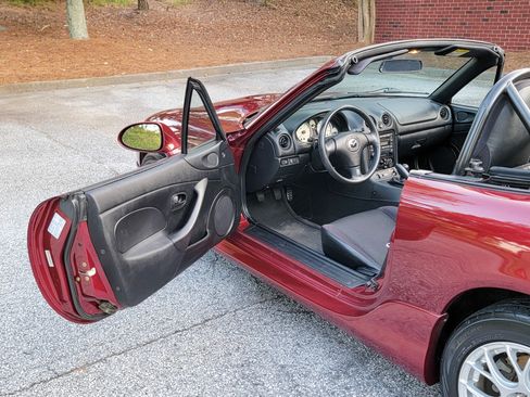 Used 2003 MAZDA MX-5 Miata UNAVAIL RWD image 62