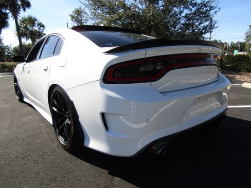 Used 2020 Dodge Charger Scat Pack image 3