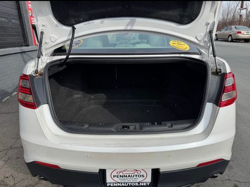 Used 2013 Ford Taurus SEL AWD/4WD image 15