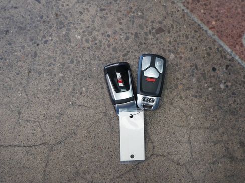 Used 2023 Audi S4 Premium Plus image 96