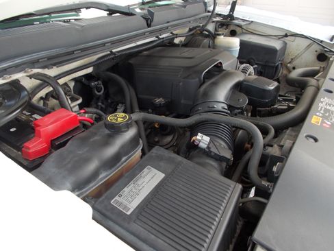 Used 2013 Chevrolet Silverado 1500 LT image 11