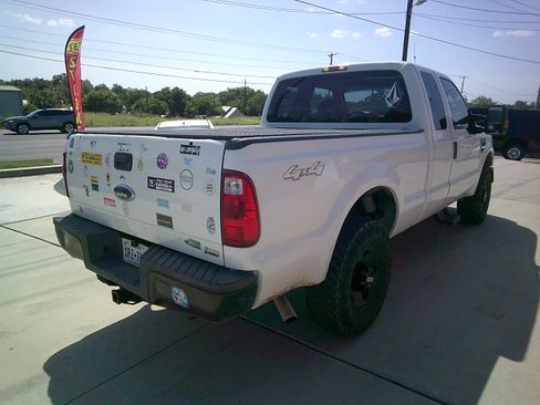 Used 2009 Ford F250 XL AWD/4WD image 4