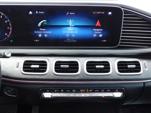Used 2021 Mercedes-Benz GLE 350 image 16