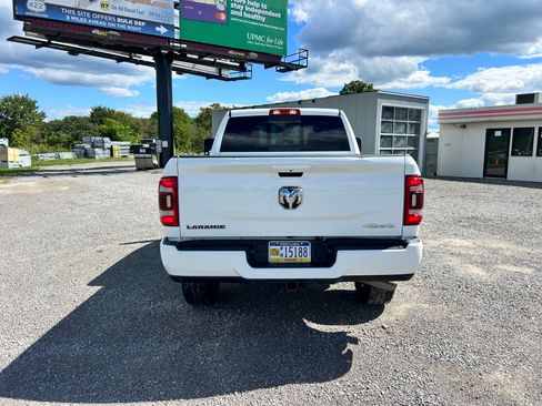 Used 2024 RAM 2500 4x4 Crew Cab Laramie image 7