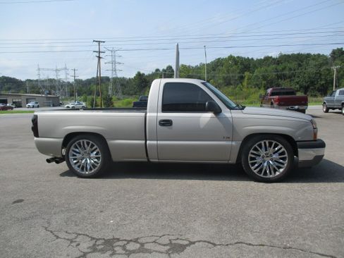 Used 2005 Chevrolet Silverado 1500 2WD Regular Cab image 5