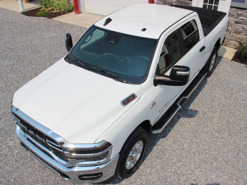 Used 2026 RAM 2500 4x4 Crew Cab Big Horn image 10