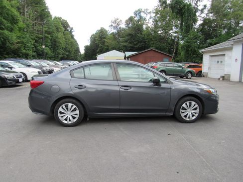 Used 2019 Subaru Impreza 2.0i Sedan AWD/4WD image 9