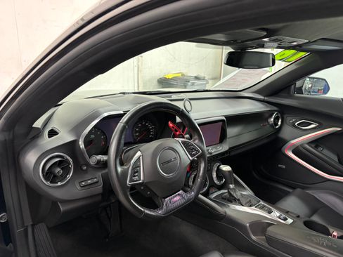 Used 2016 Chevrolet Camaro SS Coupe RWD image 15