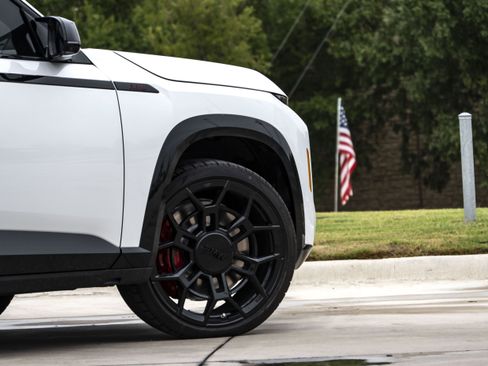 New 2026 BMW XM Label Red image 43