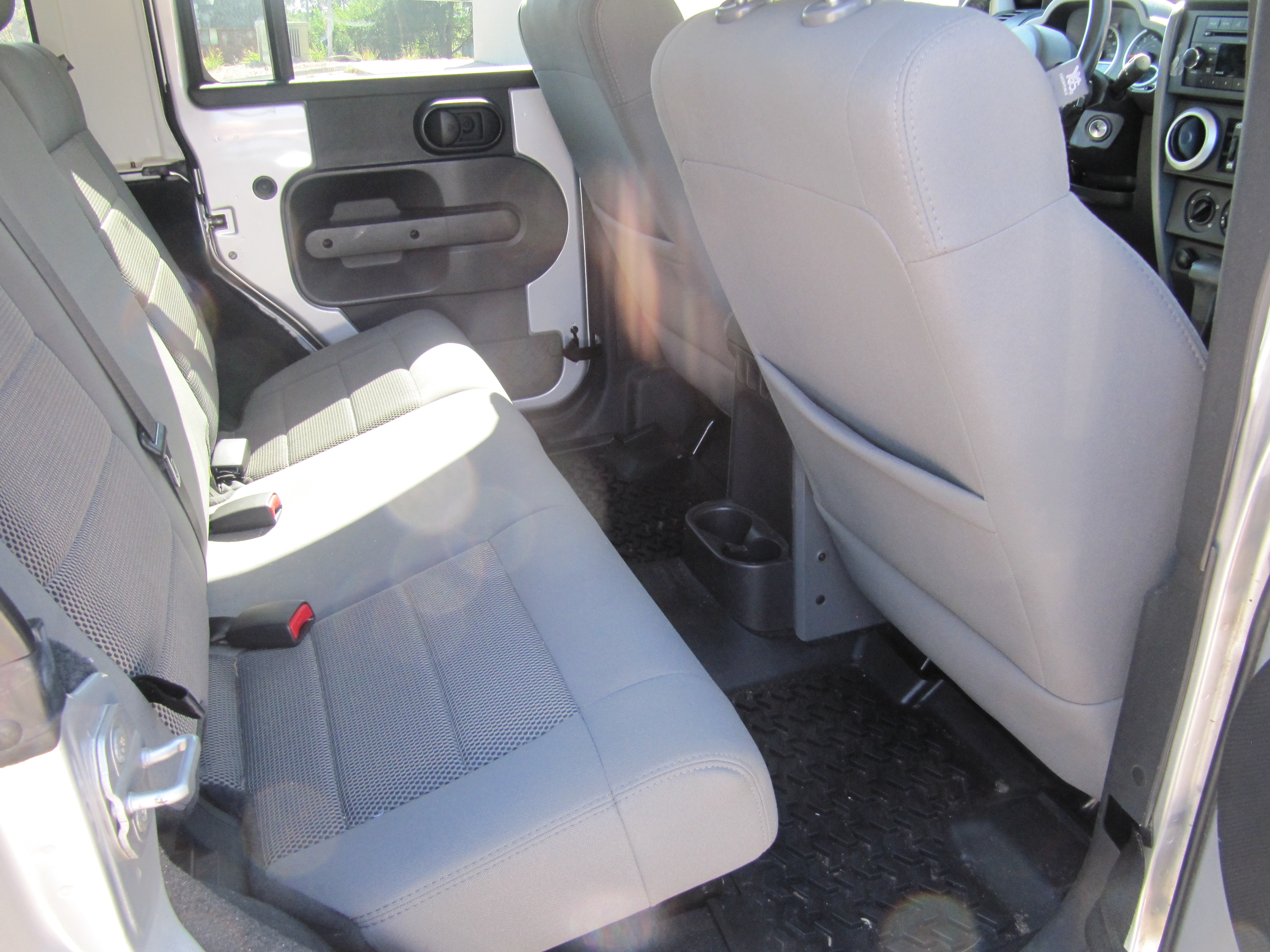 Used 2008 Jeep Wrangler Unlimited Sahara AWD/4WD image 17