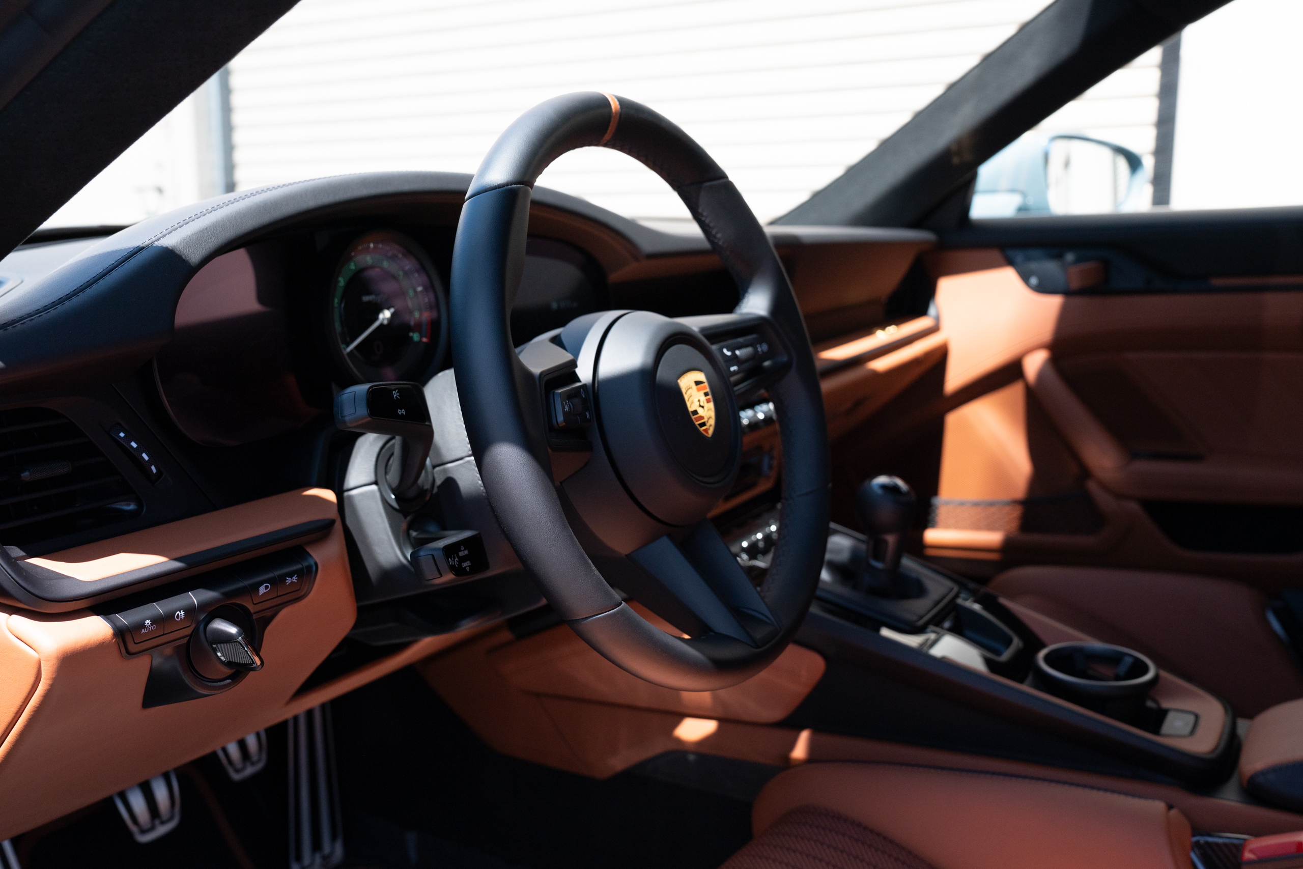 Used 2024 Porsche 911 S/T RWD image 87