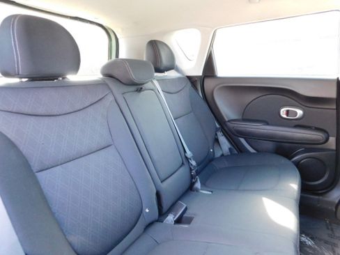Used 2014 Kia Soul image 19