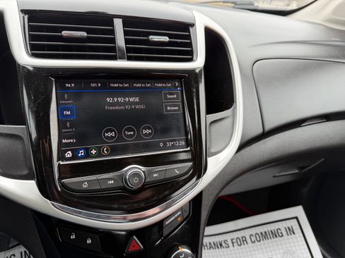 Used 2020 Chevrolet Sonic LT image 12