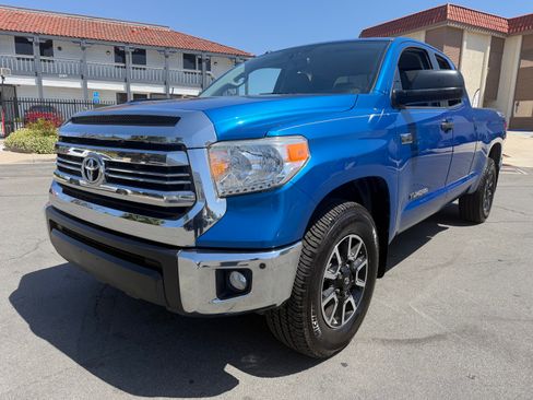 Used 2016 Toyota Tundra SR5 image 4