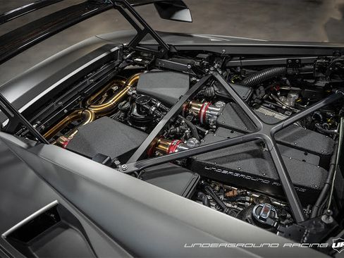 Used 2021 Lamborghini Huracan STO image 3