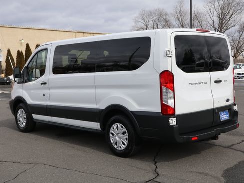 Used 2015 Ford Transit 150 XLT image 6