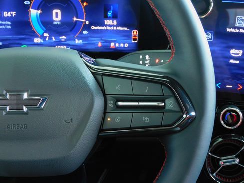 Used 2024 Chevrolet Blazer EV RS image 28