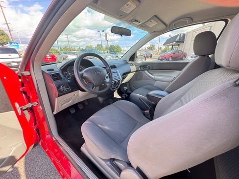 Used 2006 Ford Focus ZX3 Hatchback FWD image 16