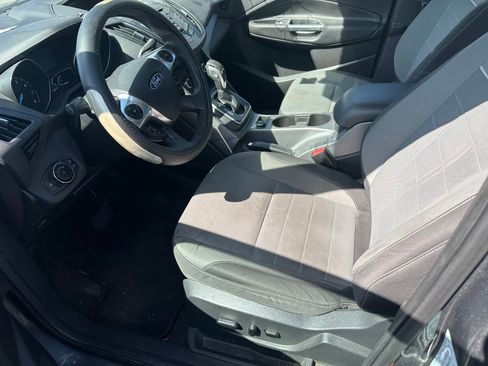 Used 2014 Ford Escape SE image 5