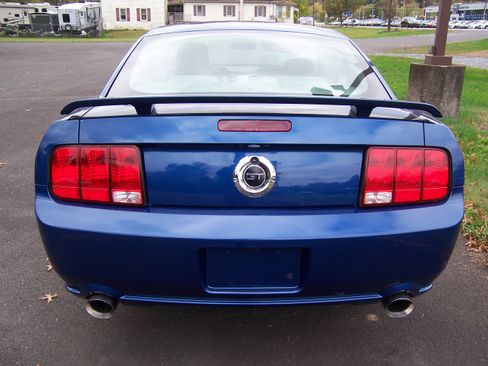 Used 2008 Ford Mustang GT image 6