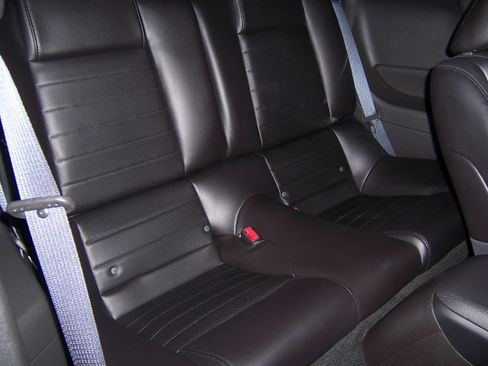 Used 2007 Ford Mustang Shelby GT500 image 9