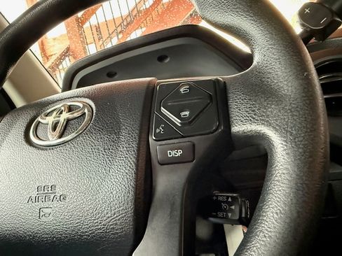 Used 2016 Toyota Tundra SR image 14