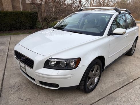 Used 2006 Volvo S40 T5 image 4