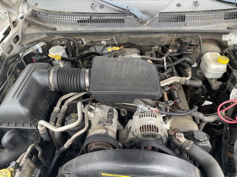 Used 2005 Dodge Dakota 4x4 Quad Cab SLT image 13