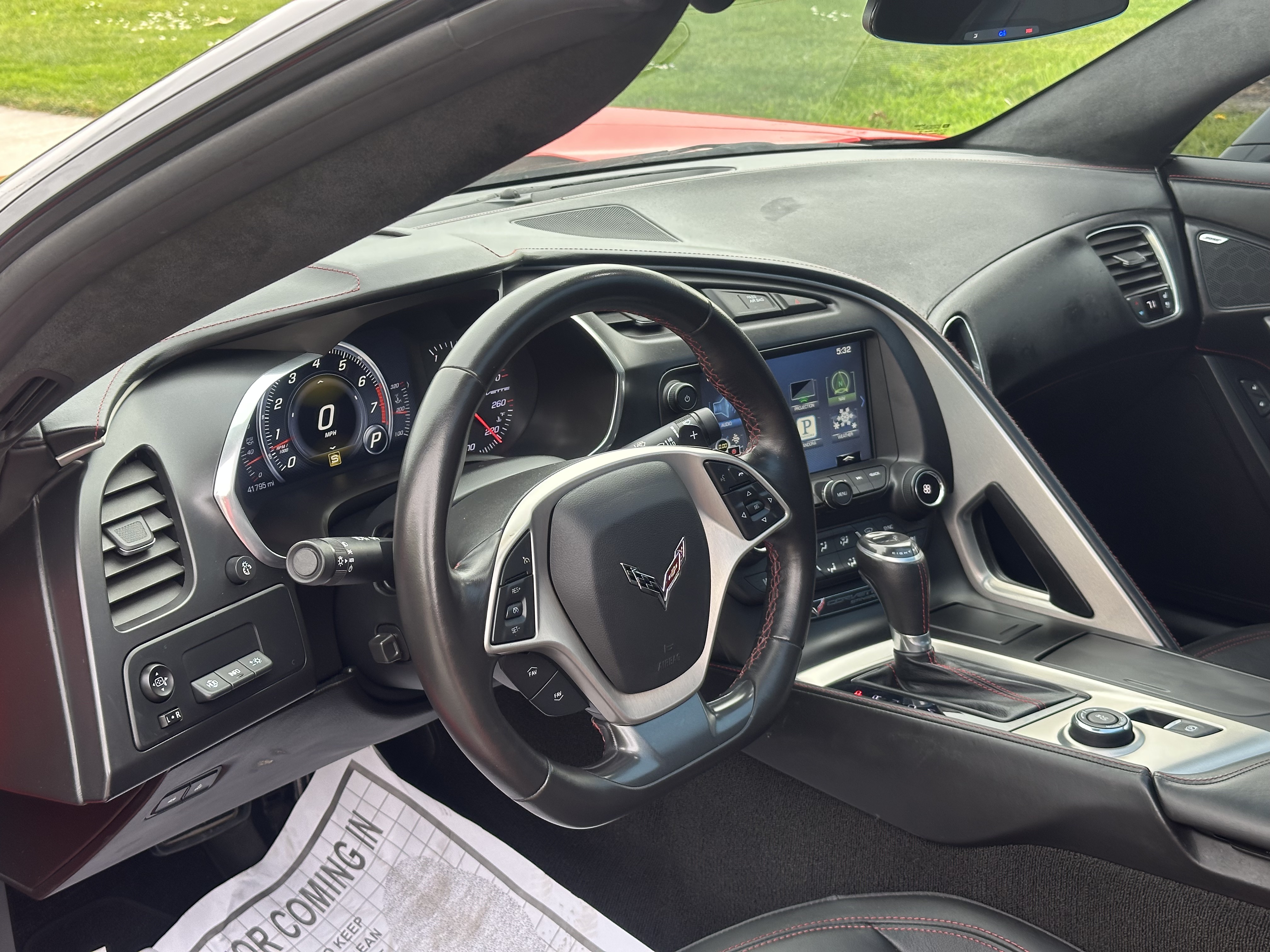 Used 2016 Chevrolet Corvette Stingray Convertible w/1LT RWD image 10